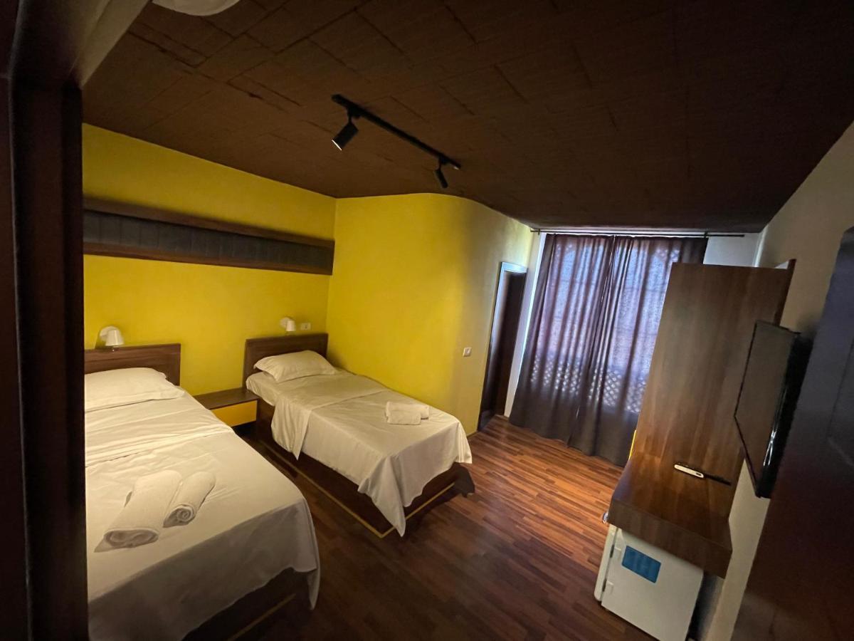 Hotel Hiserra Prizren Eksteriør bilde