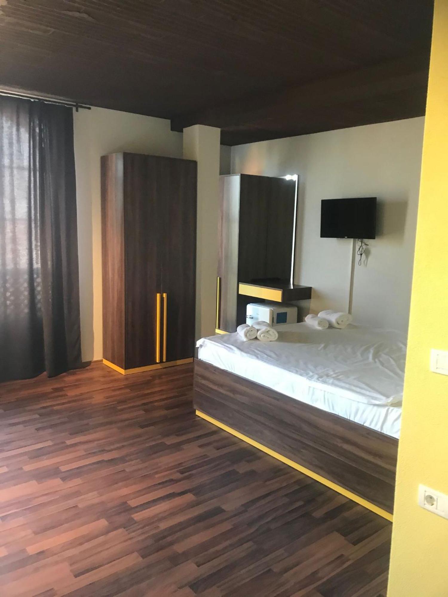 Hotel Hiserra Prizren Eksteriør bilde