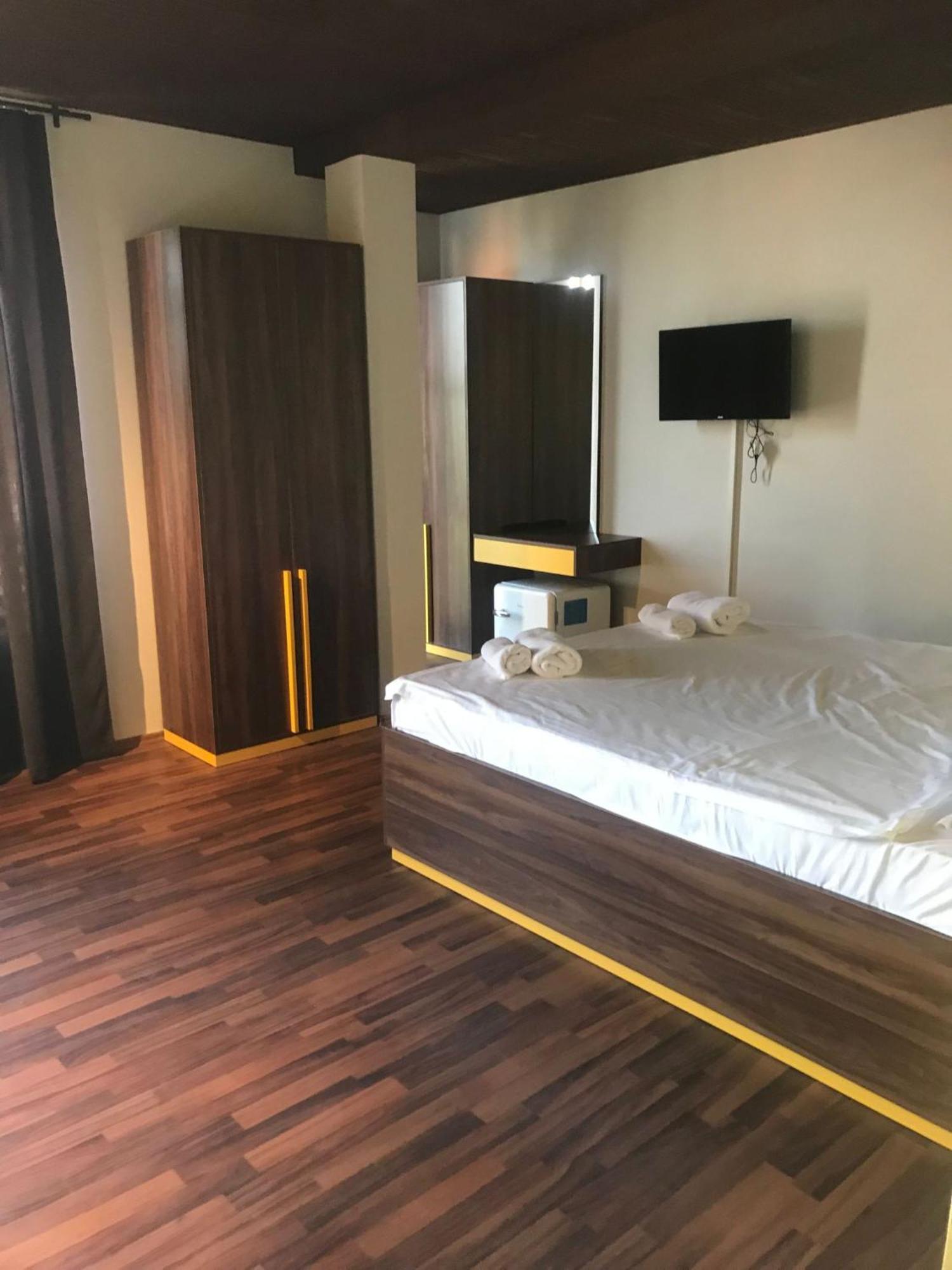 Hotel Hiserra Prizren Eksteriør bilde